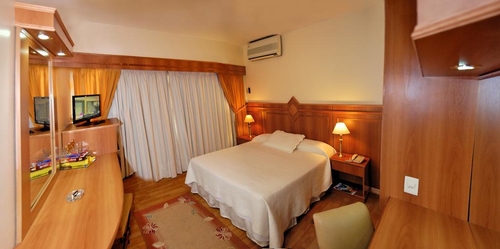 Hotel London Palace มอนเตวิเดโอ ภายนอก รูปภาพ